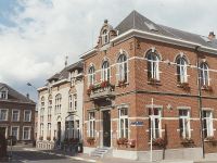 grez_-_maison_communale-300.jpg